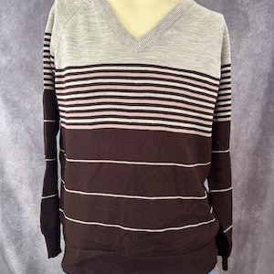 Vintage Brown & Gray V Neck Sweater Size Medium