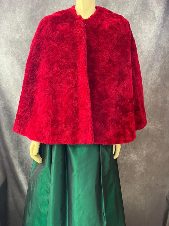 1960年代のヴィンテージレッドフェイクファーケープ - Etsy 日本