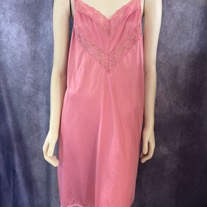 Vintage Pink Lingerie Slip Nightie Size 38 / Medium