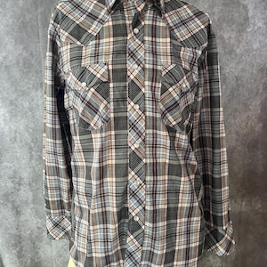 Vintage 70s Western Shirt with Snap Buttons Size Medium