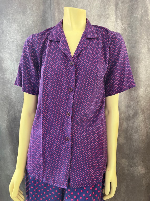 1980s 2 Piece Blouse and Shorts Set Size Small/Med - image 2