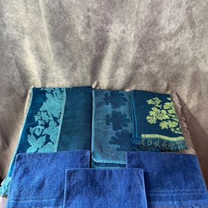 Mixed Lot of 7 Blue Vintage Towels