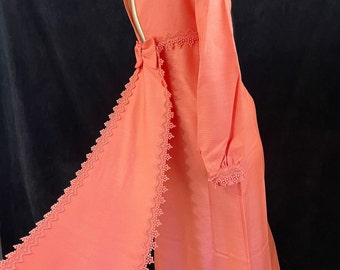 Women's Vintage 1960s Bridesmaid Formal Dress