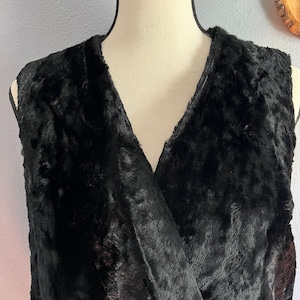 Vintage 60s / 70s Black Faux Fur Vest