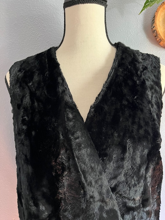 Vintage 60s / 70s Black Faux Fur Vest - image 1