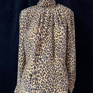 Women&#39;s Vintage 1980s Leopard Animal Print Blouse