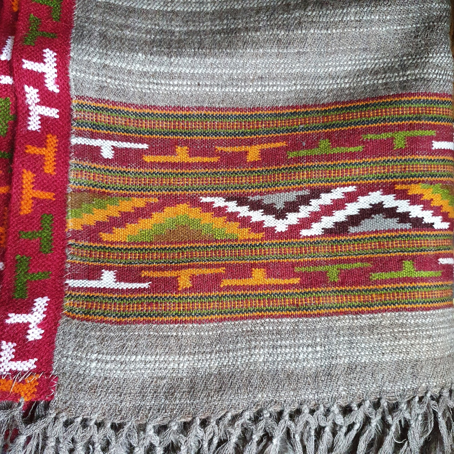 tibetan shawl