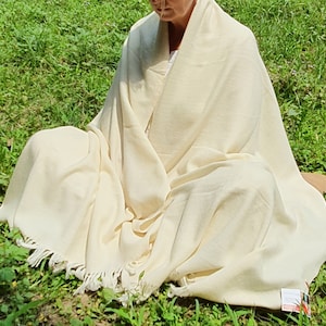 Meditation Shawl (in soft pure wool)