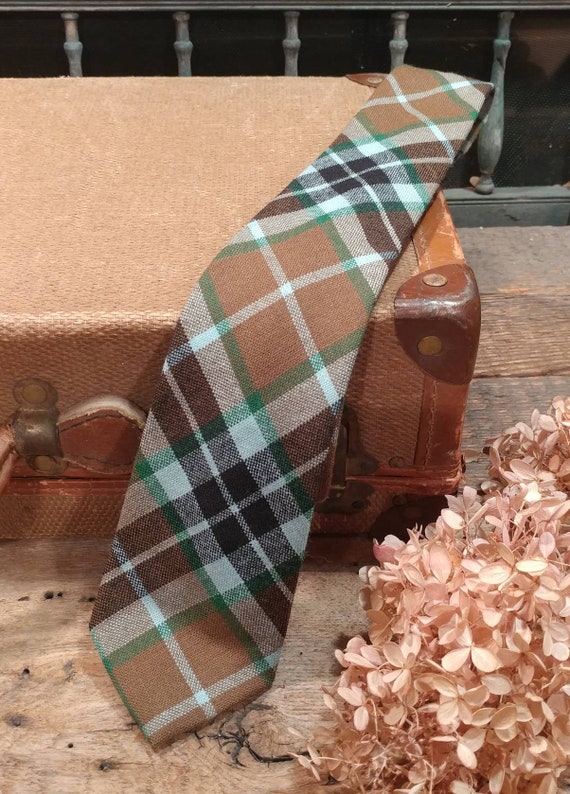 Vintage Scottish Wool Necktie / Medium Width / Cl… - image 3
