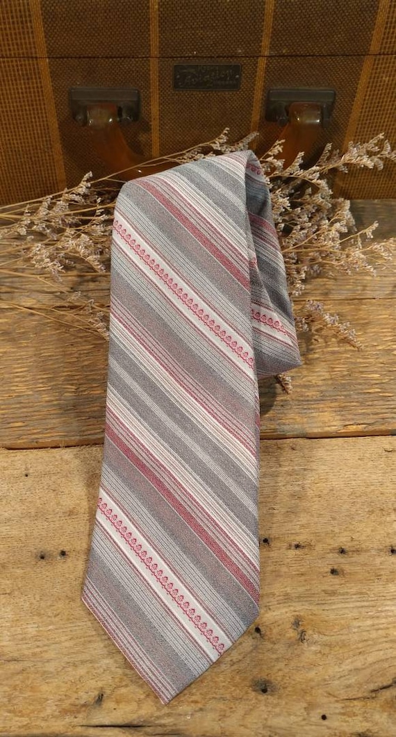 Vintage Medium Width Charles Jourdan Brand Necktie