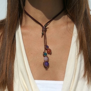 Gemstone pendant Necklace for women, Leather Necklace, Boho Jewelry, Bohemian Jewelry, Gemstone Jewelry, Leather Jewelry, Stone Necklace