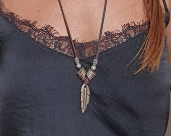 Feather Necklace for Women, Long Statement Necklace, Leather Necklace, Boho Jewelry, Boho Necklace, Silver Jewelry, Bohemian Necklace, Endia