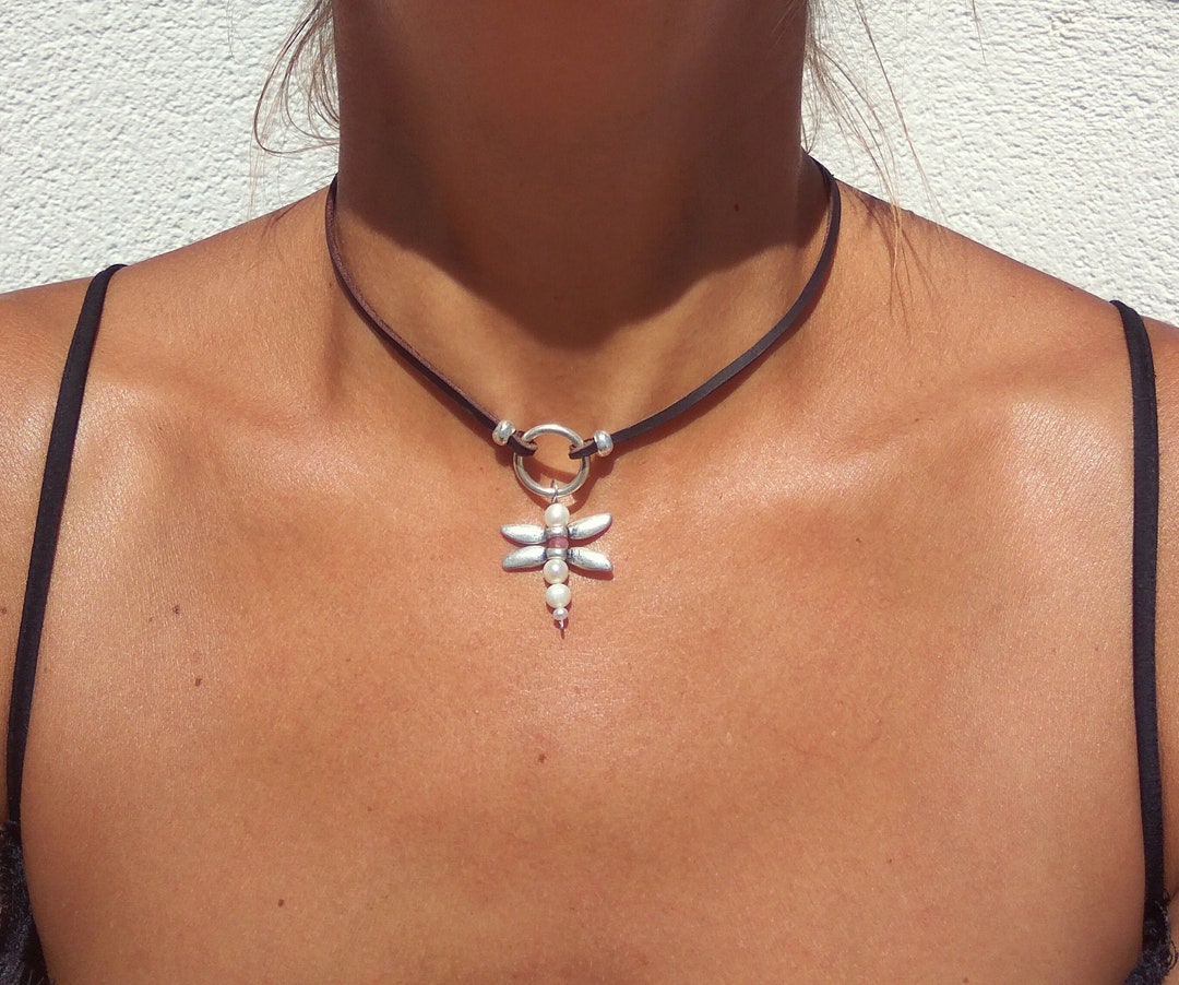 Dragonfly choker necklace Clearance
