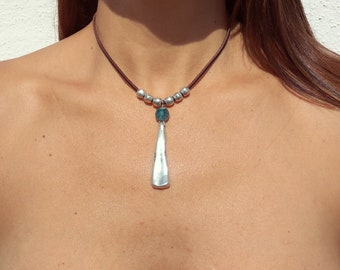 Silver Pendant Necklace, Leather Necklace for Women, Silver Necklace, Boho Jewelry, Bohemian Jewelry, Hippy Jewelry, Gemstone Necklace