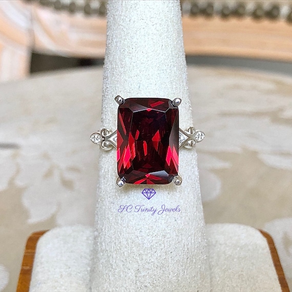 Buy Dainty 1 Carat Round Cut Genuine Lab Grown Ruby Ring, Delicate Wavy Ruby  Ring, July Birthstone Promise Ring, Curved Band Red Gemstone Ring Online in  India - Etsy