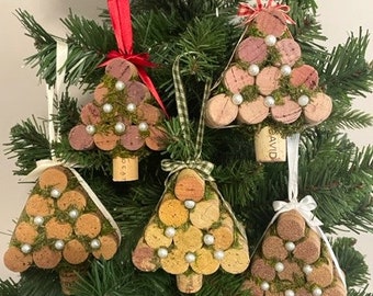 Cork Tree Ornament, Upcycled Wine Cork Ornament, Tree Ornament, Holiday Tree Ornament, Wine Lovers Gift, Wine Lovers Ornament, Cork Decor