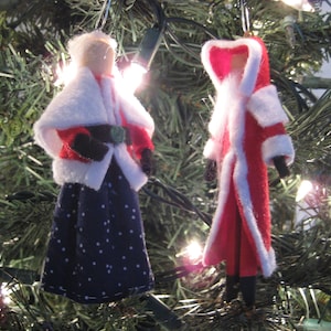 Santa and Mrs. Claus Clothespin Ornaments, Wooden Peg Ornaments, Christmas Ornaments, Christmas Decoration, Home Decor, OOAK
