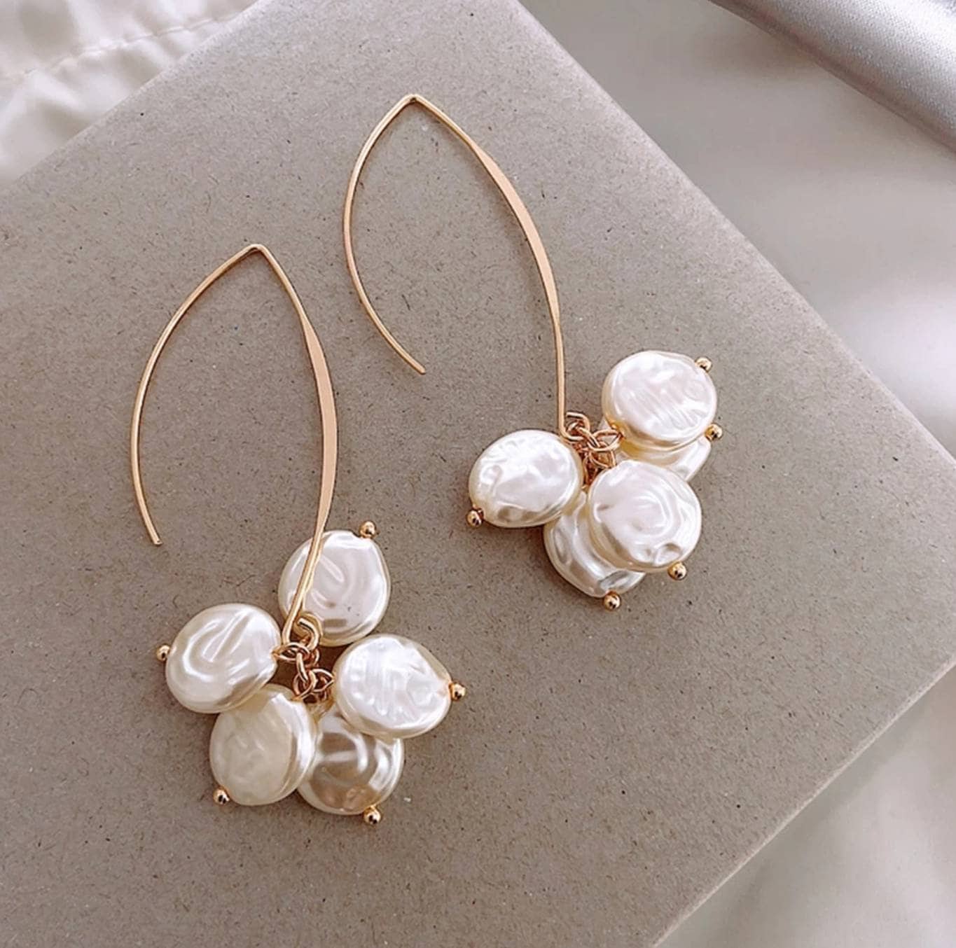 Pearl earrings Korean style Korean fashion earrings Kdrama Etsy