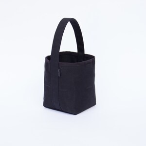 Reversible Small bucket style black canvas tote bag, 6 pockets image 3