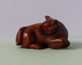 Beautiful boxwood netsuke showing a cow, Imperfection around right eye, Fine collectable wood carving, Lovely ornament and great gift