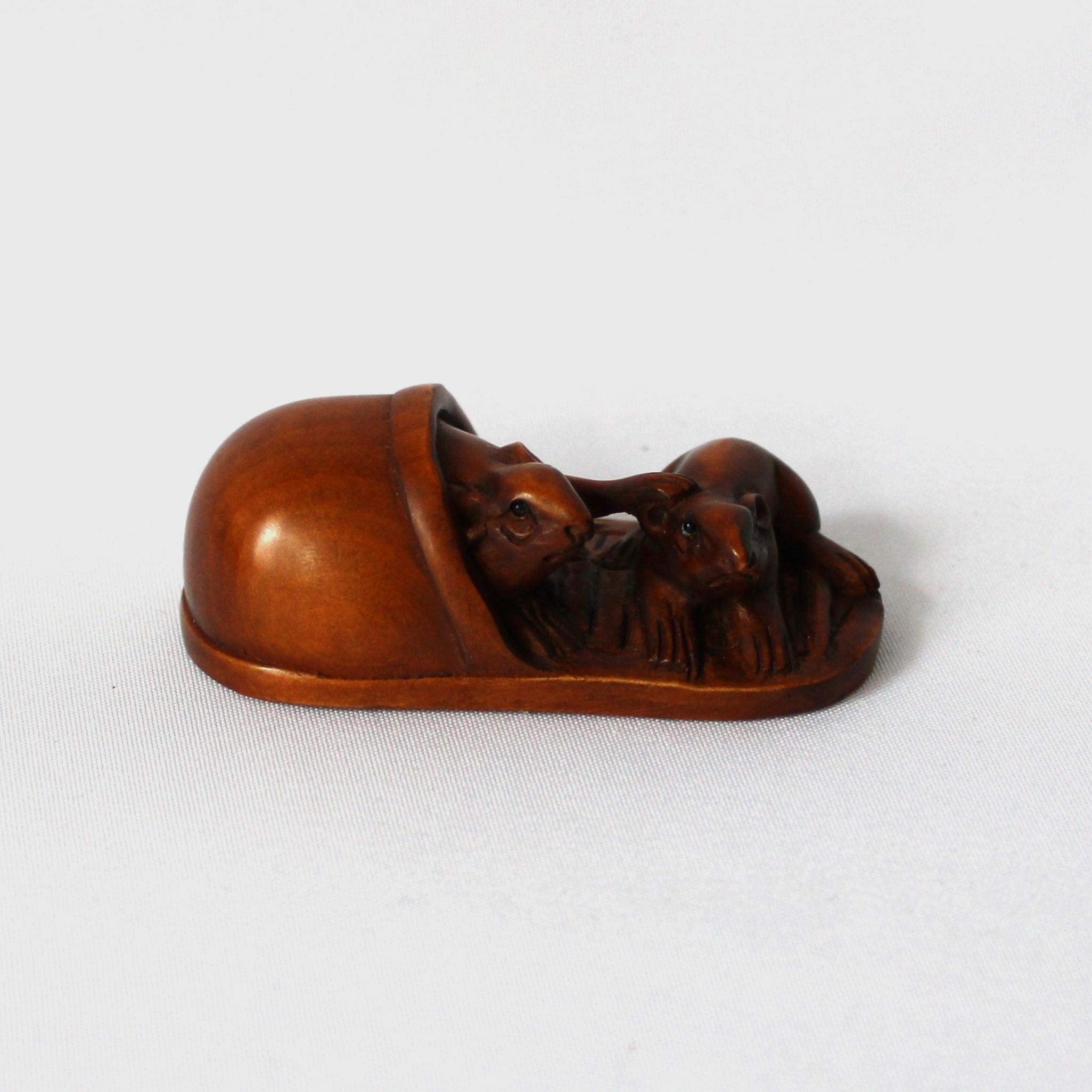 Hand Carved Boxwood Netsuke – Mouse And Fish Figurine, Vintage Reproduction, Signed
