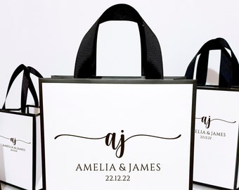 25 Welcome bags with ribbon handles, your Monogram and names for wedding guests gifts, Elegant Black and White personalized favor for guests