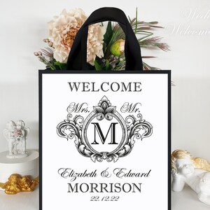 25 Mrs & Mr Monogram welcome bags with satin handles and names, Elegant black and white personalized welcome gift favors for wedding guests