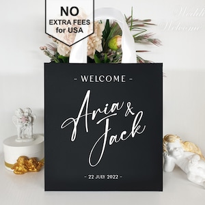 25-10 pcs Welcome bags with ribbon handles, your names for wedding guests gifts, Chic White and Black personalized favor for party guests