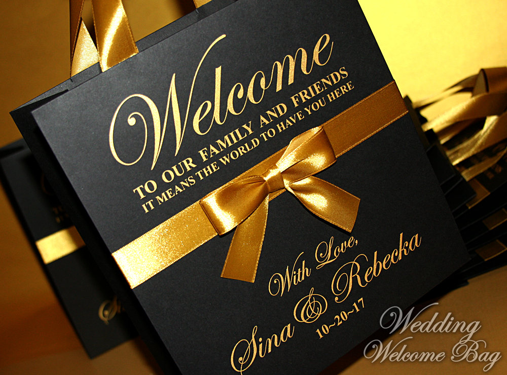 Black & Gold Wedding Gift Bags with ribbon, bow and name - Black Personalized gift bags for wedding guests - Destination Wedding Gift Favors