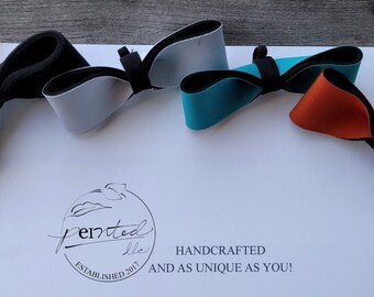 Surfer Pooch: Un lazo para mascotas de neopreno, hecho a mano y apto para el agua, disponible en varios colores.