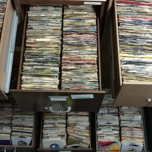 Pick ANY (10) 45 rpm JUKEBOX Records for 24.99 50&#39;s 60&#39;s 70&#39;s 80&#39;s Pop Rock Soul Country Titles (A-C) 1000&#39;s of Song Titles Updated 8/22/25