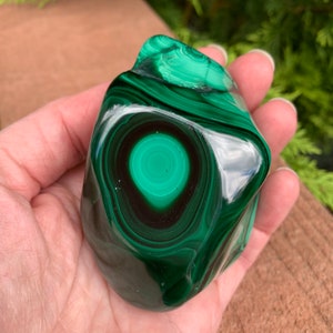 MALACHITE Crystal 3.3&quot; - Polished Natural Freeform Stone - 346g