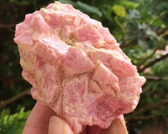 RHODOCHROSITE Crystal Cluster - Raw Mineral - Natural Specimen - Healing Crystal - Meditation Stone - Collectible - 210g