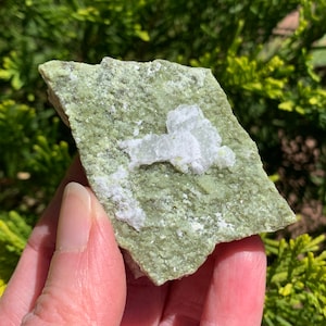 VESUVIANITE Crystal Cluster 2.4&quot; - Idocrase - Raw Stone - Natural Mineral Specimen - Healing Crystal - Meditation Crystal - 78g