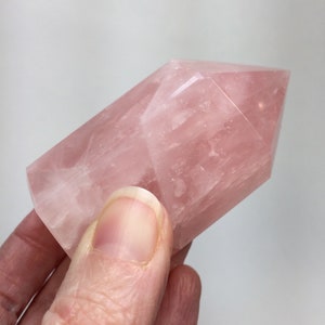 3&quot; ROSE QUARTZ Crystal Point - Polished Natural Crystal - Stone Tower - Healing Crystal - Meditation Crystal - Display - 169g