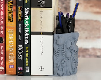 Skull Bookends with Pen Holder: Gothic Halloween Decor