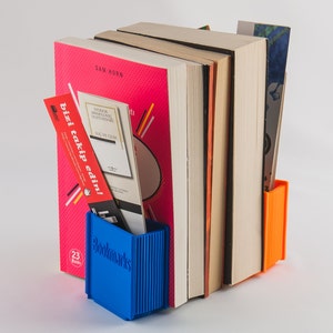 Bookend with Bookmark&Pen Holder, Book Shaped Nursery Accessory image 5