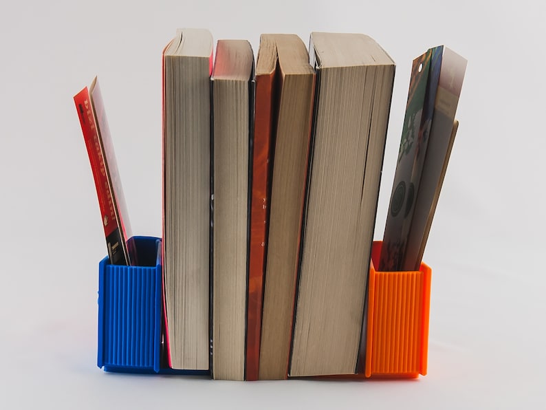 Bookend with Bookmark&Pen Holder, Book Shaped Nursery Accessory image 4