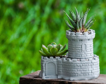 Multipurpose  Castle Succulent Planter, Gift For Her, Unique Gardening Present, Middle Age Desk Accessories, 3D Printed Pencil&Pen Holder