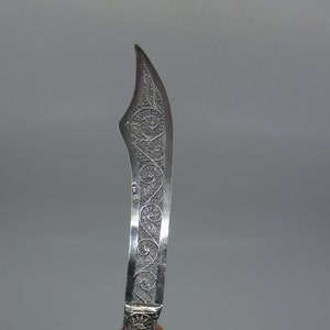 RARE antiguo abridor de cartas de filigrana de plata rusa / cuchillo de papel Exquisita artesanía Estilo oriental Elegante decoración de escritorio Rusia Imperial
