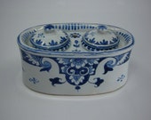 RARE Antique Swedish Rörstrand hand painted faience inkwell inkstand from late 1700s Lambrequin pattern Old blue white Scandinavian pottery