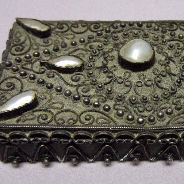 Antique Unmarked oriental rectangular silver box with mother of pearl and filigree decoration Aladdin Thousand and one nights Exotic Trinket