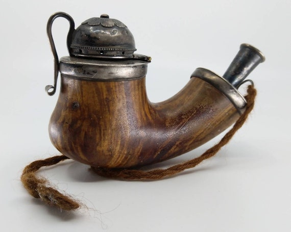 アンティークのスウェーデン製シルバーと木製パイプヘッド。1862年製 