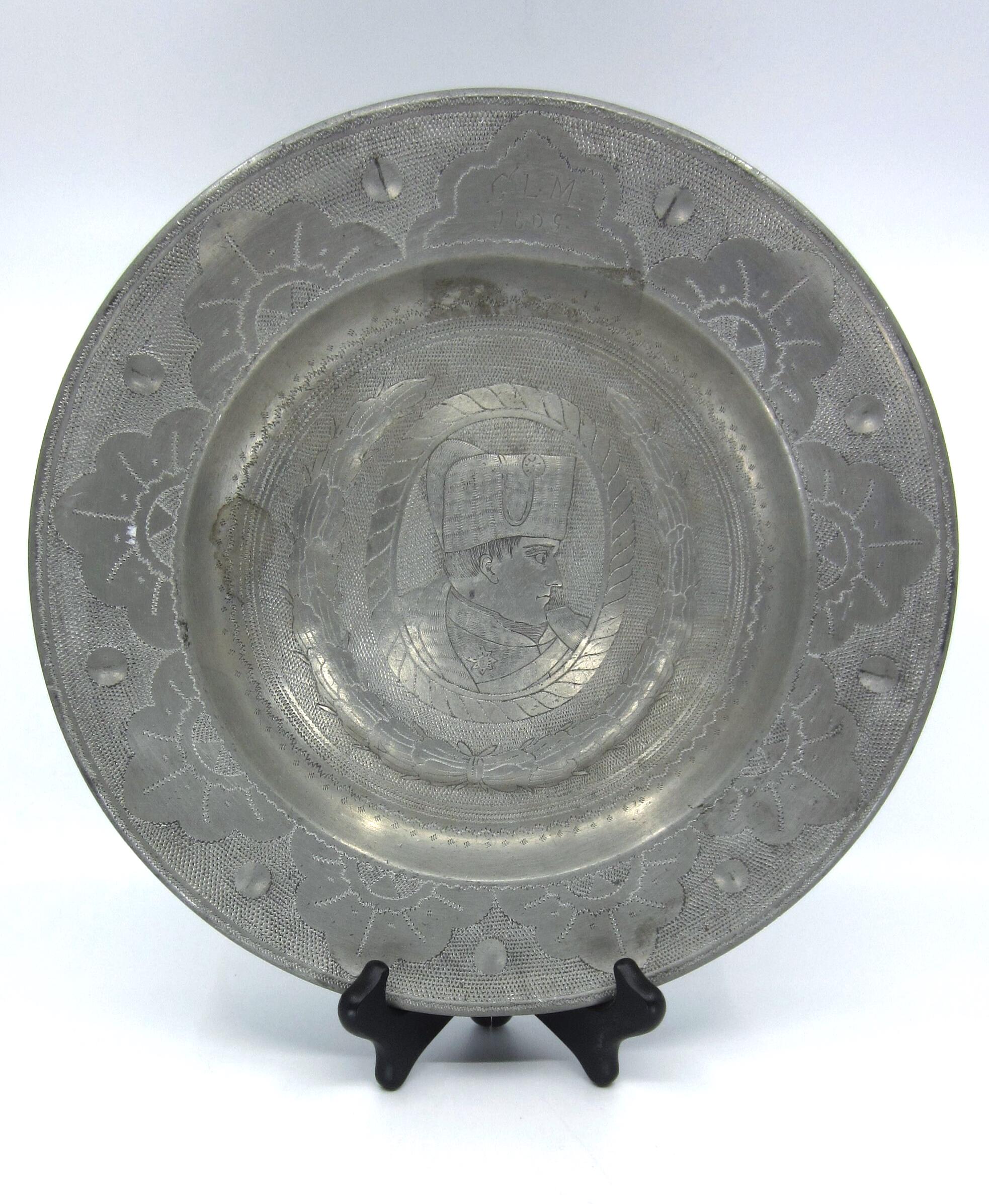 Plats d'étain - Zinnflachfiguren - Flat tin : Chevaliers renaissance - lot 3 Plats d'étain - Zinnflachfiguren - Flat tin : Chevaliers renaissance - lot 3