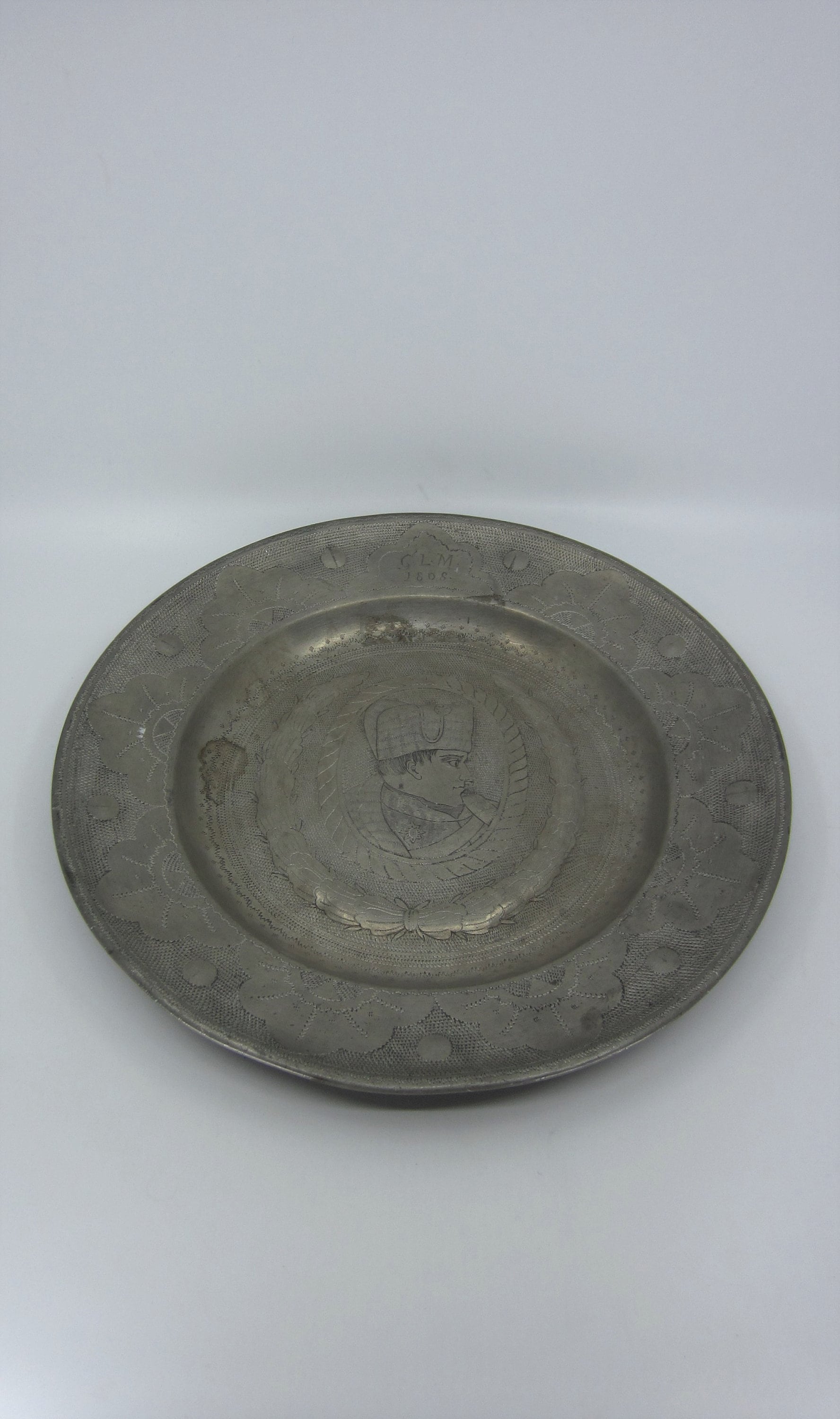 18th Century French Pewter Plate with Portrait of Napoleon 18th Century French Pewter Plate with Portrait of Napoleon