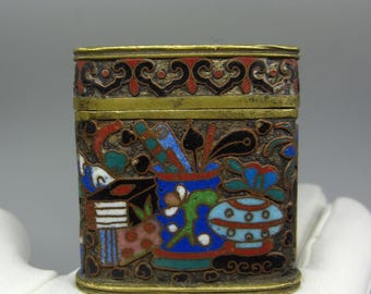 Antique Chinese champleve enamel opium box and cover Scholar's objects decor Hundred treasures motif Exquisite Asian collectible China