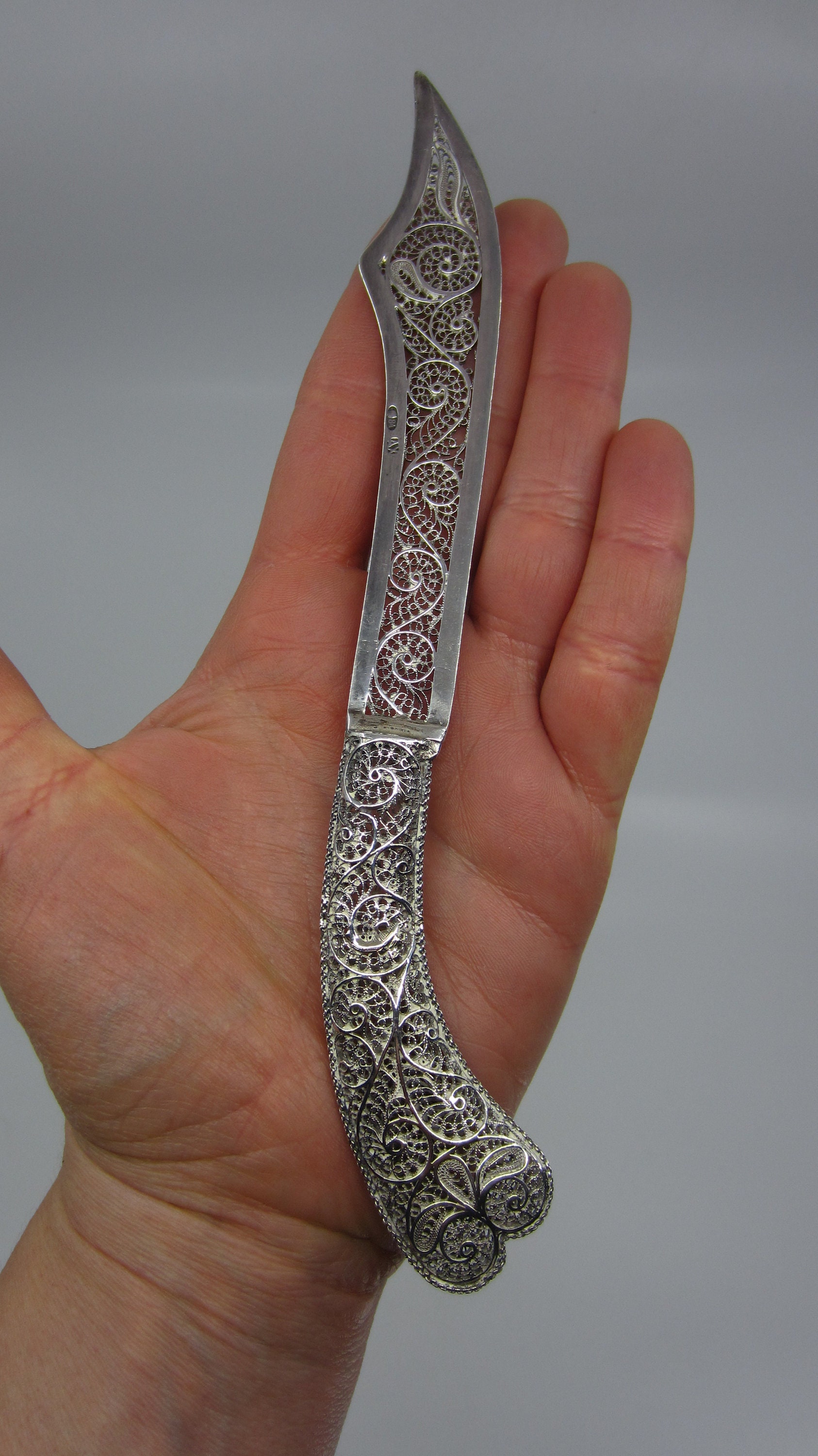 希少なアンティークロシア製シルバーフィリグリー