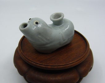 アンティークの中国/韓国の青磁陶器の水差し、かわいい神話上の動物の