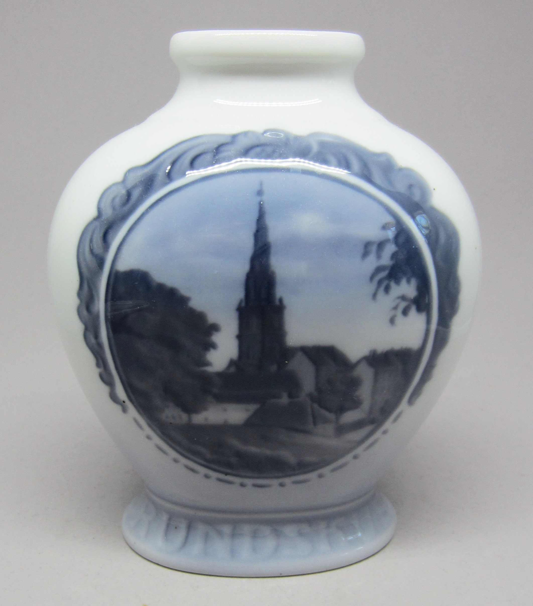 Antique Danish Royal Copenhagen Rundskuedagen Vase "Upside Down Day" 1922 Porcelain Vase Denmark Scandinavian Design Collectible Nordic Gift
