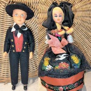 Alsace Region of France Pair -- International Dolls